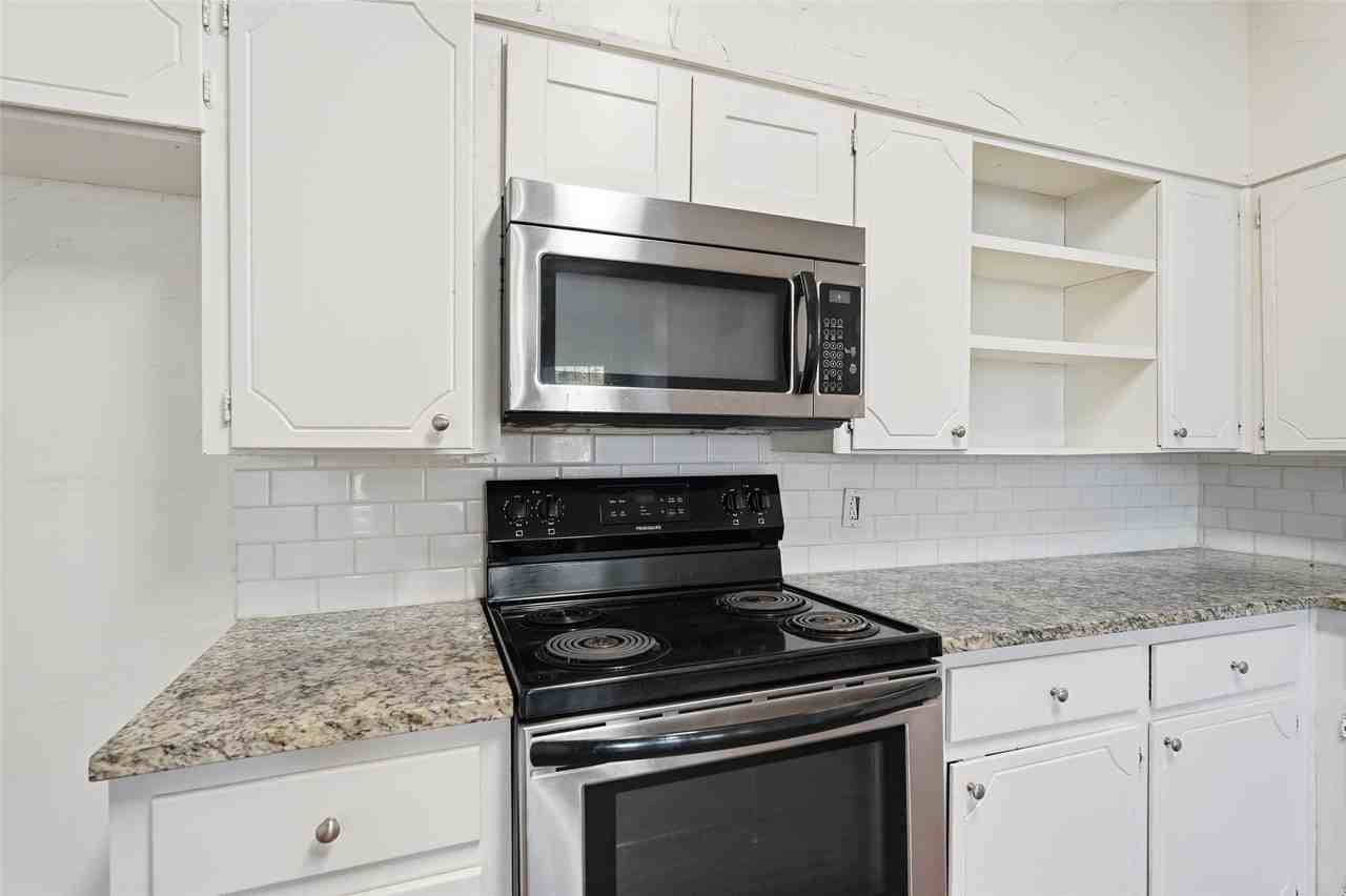 900 W Morgan St - Photo 6 of 28