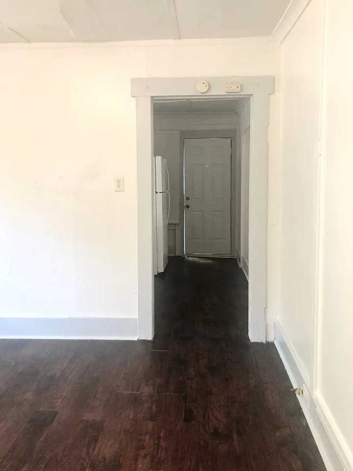 3715 Travis Ave #C - Photo 6 of 13