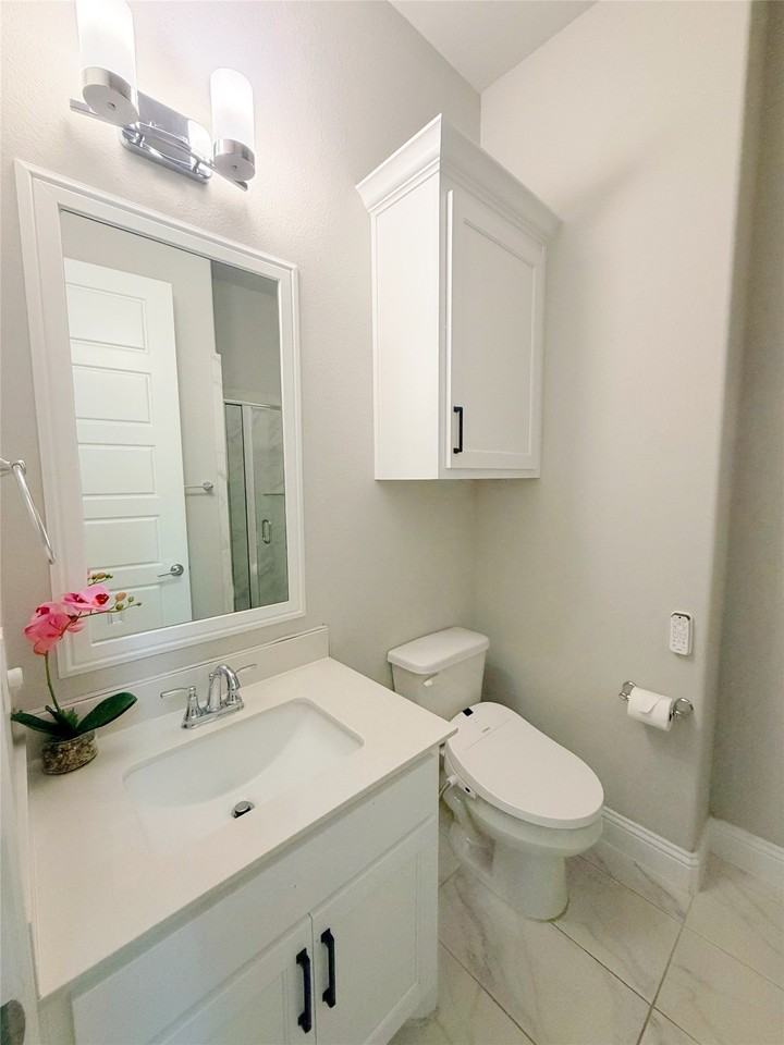 847 Calusa Dr - Photo 7 of 31