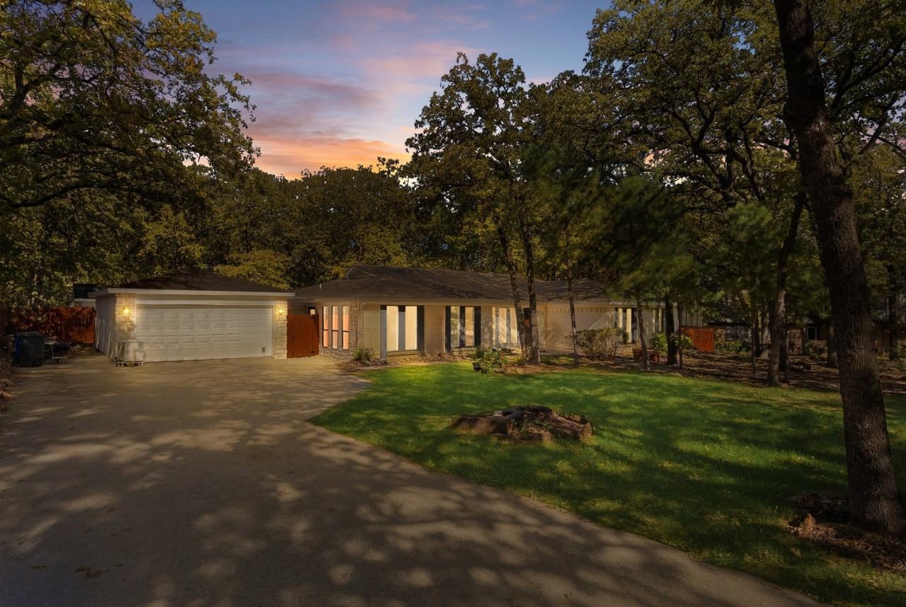 504 Chisolm Ct - Photo 3 of 39