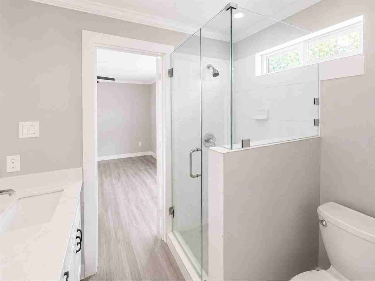 1306 Locust St - Photo 6 of 15