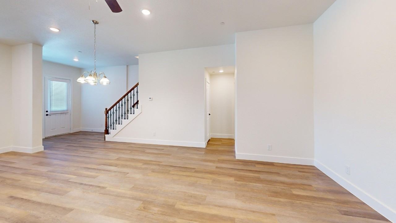 247 Mule Deer Mews - Photo 7 of 21