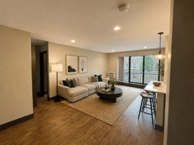 512 W Wrightwood Ave #003E - Photo 1 of 1