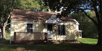 328 11th SE St - Photo 1 of 1