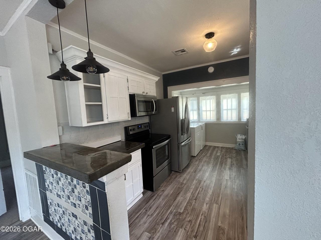 1517 Kentucky Ave - Photo 5 of 5