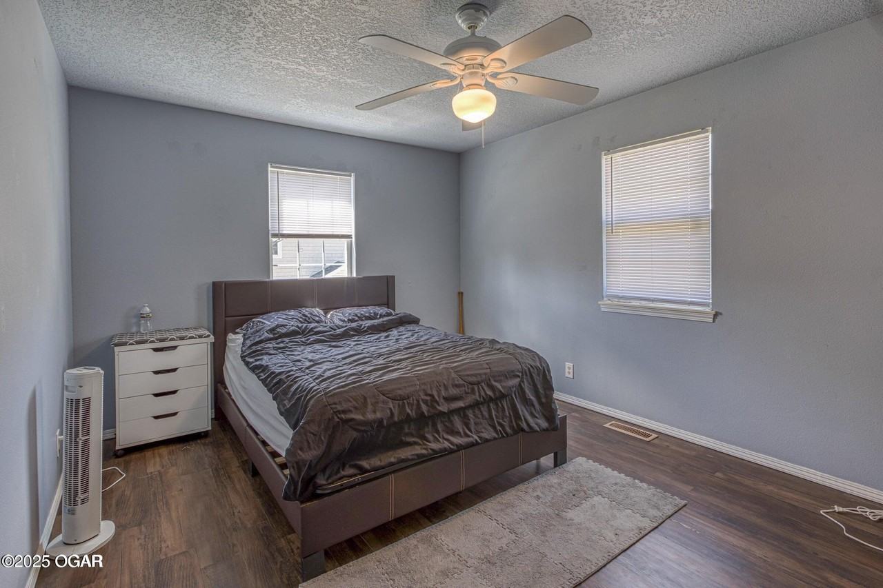 822 S Patterson Ave - Photo 4 of 5