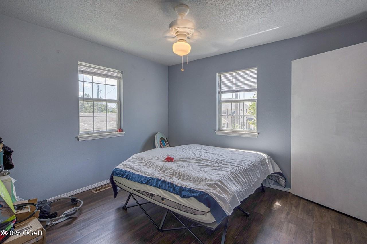 822 S Patterson Ave - Photo 5 of 5