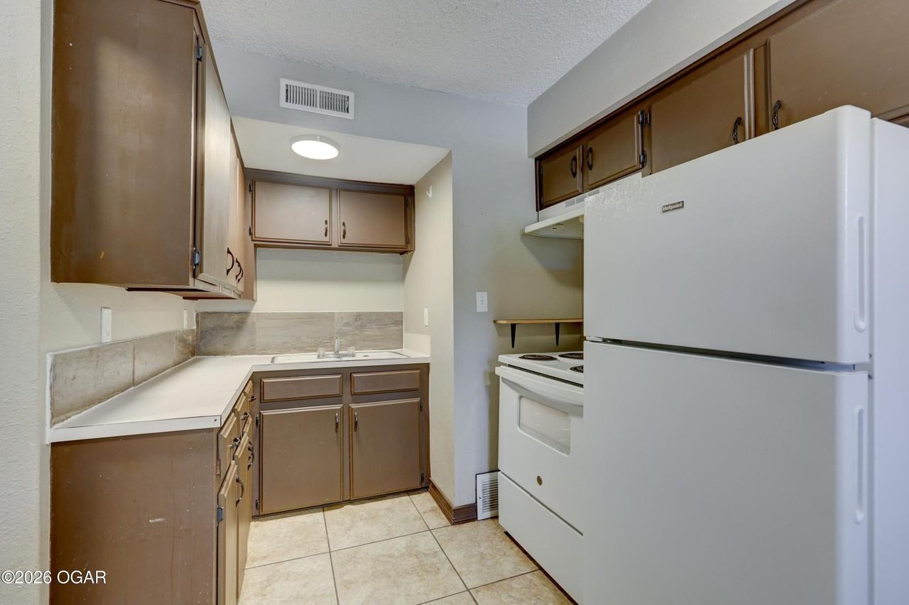2109 Cleveland Ave #3 - Photo 3 of 16