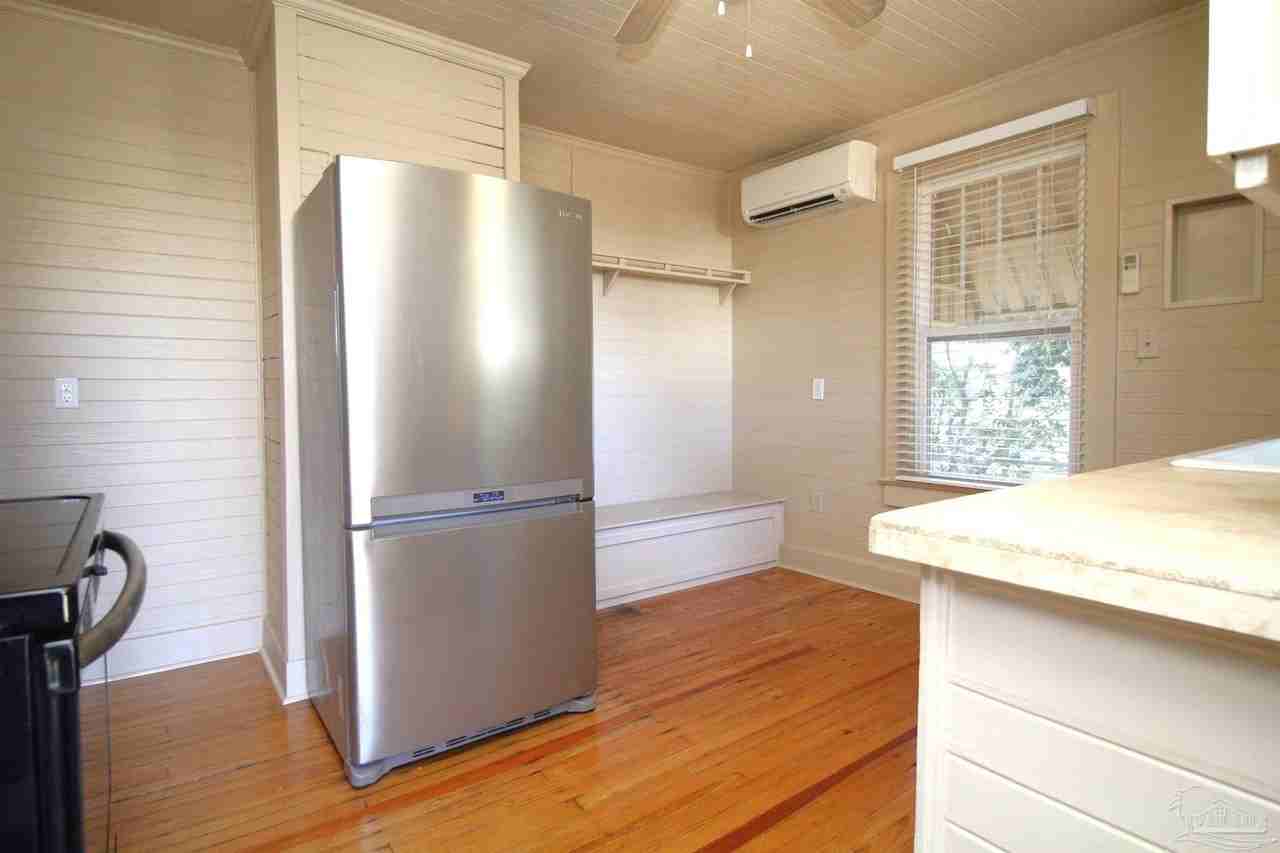 3102 E De Soto St - Photo 6 of 14