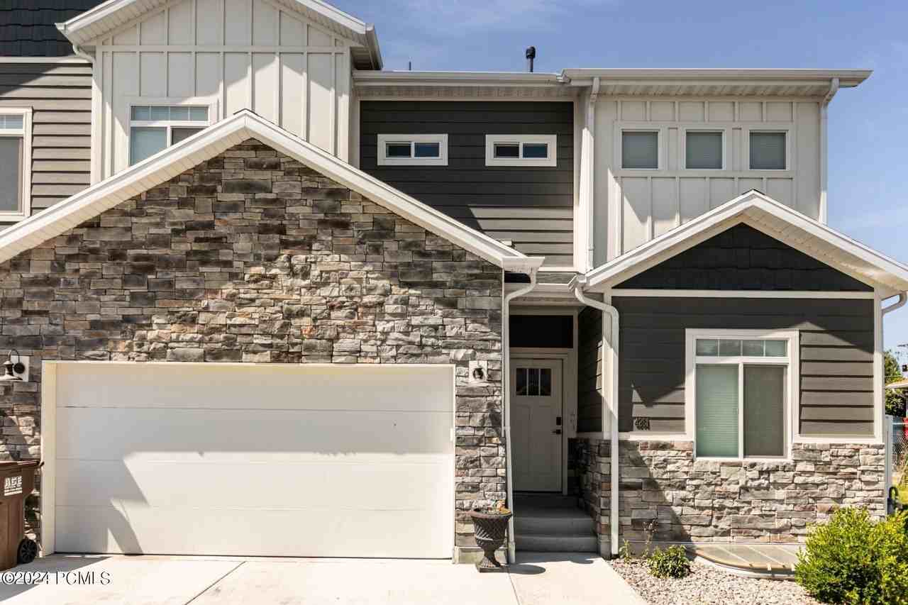 4261 S Steele Creek Ct - Photo 2 of 26