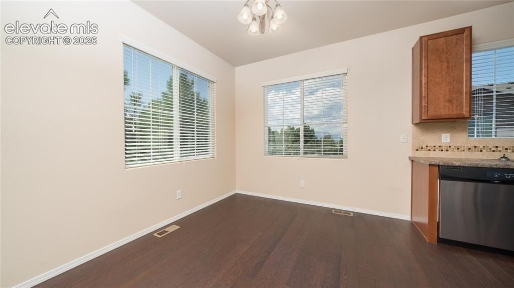 6203 Cedar Park Grv - Photo 4 of 14