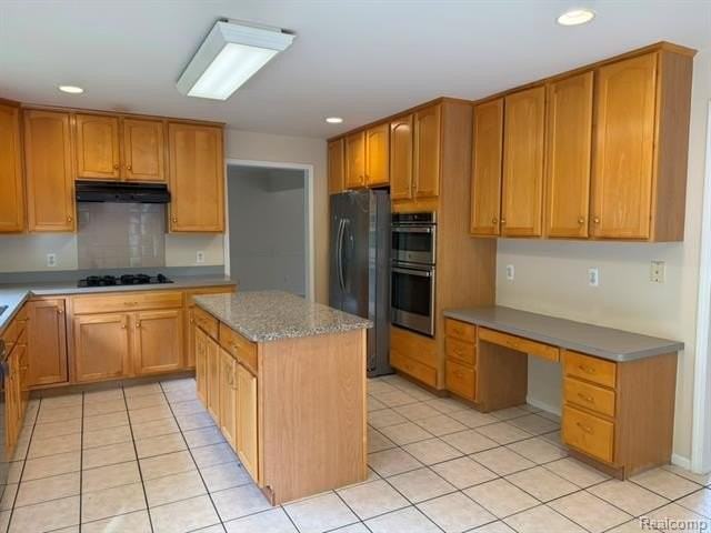 7782 Watford Dr - Photo 4 of 18
