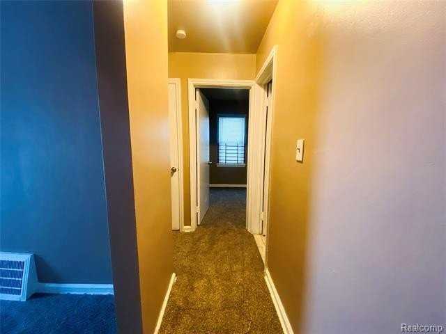 15228 Lappin St - Photo 7 of 18