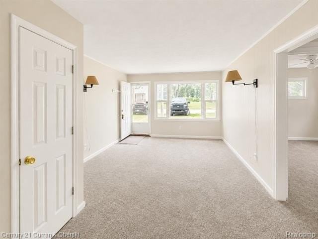 35245 Melton St - Photo 2 of 14