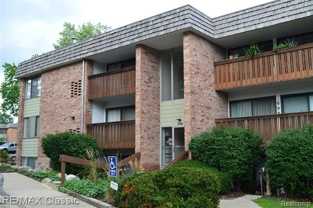 2142 Pauline Blvd - Photo 1 of 1