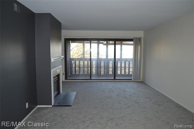 2142 Pauline Blvd - Photo 4 of 21