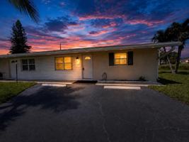 featured image of 2821 Duke Ln