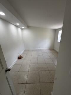 608 Ne 2nd St #2 - Photo 7 of 11