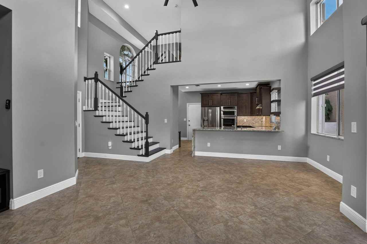 17626 Tiffany Trace Dr - Photo 7 of 49