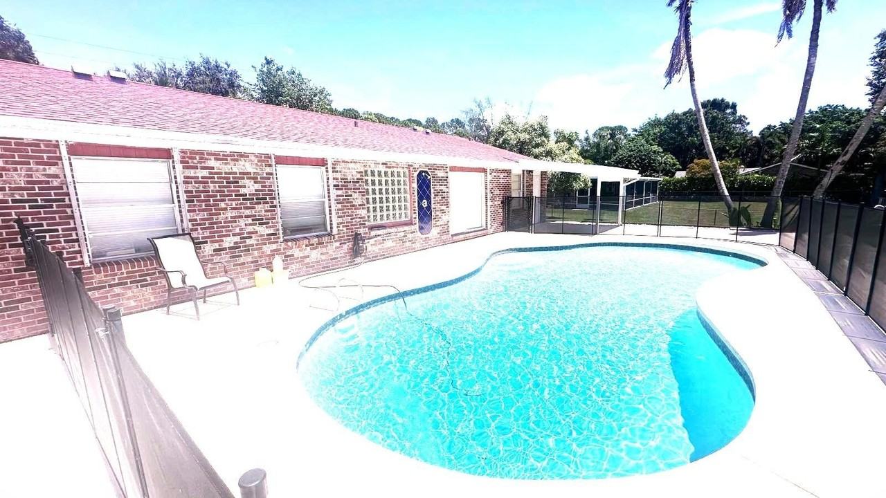 8102 Pioneer Rd - Photo 6 of 7