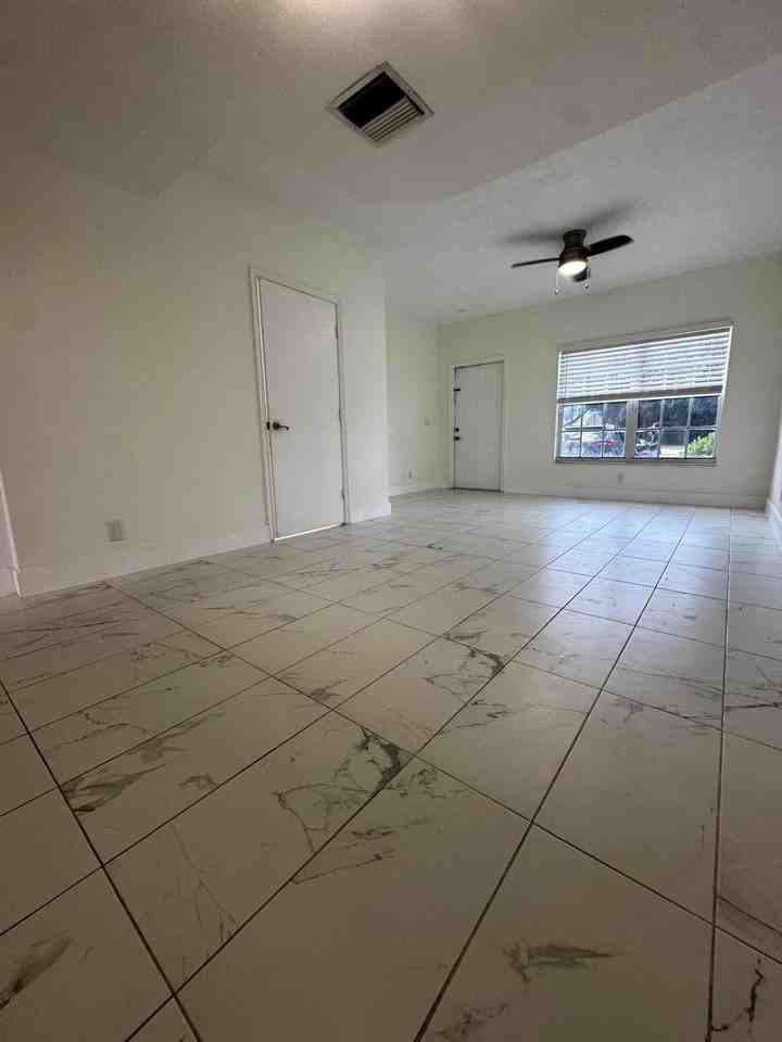 5444 Jubilee Way #216 - Photo 2 of 9