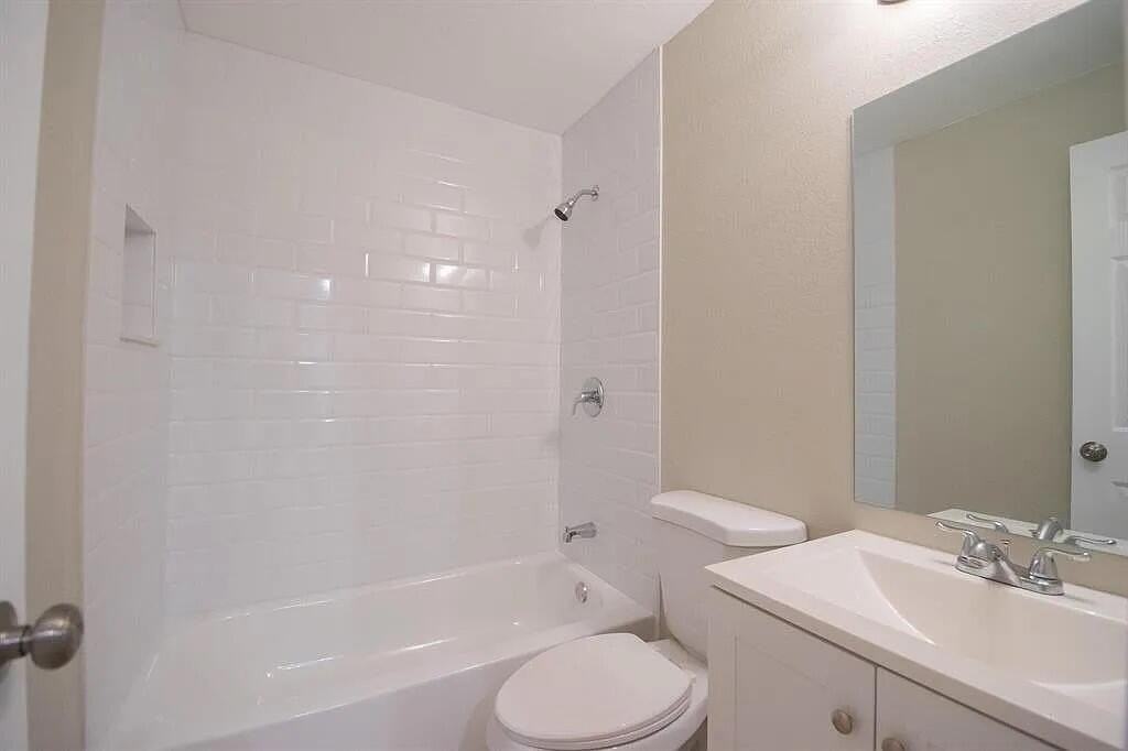 508 N 23rd St #A - Photo 6 of 9