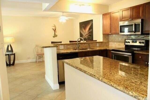 6436 Chasewood Dr #B - Photo 6 of 14