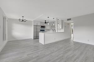 2053 Wolverton C - Photo 2 of 40