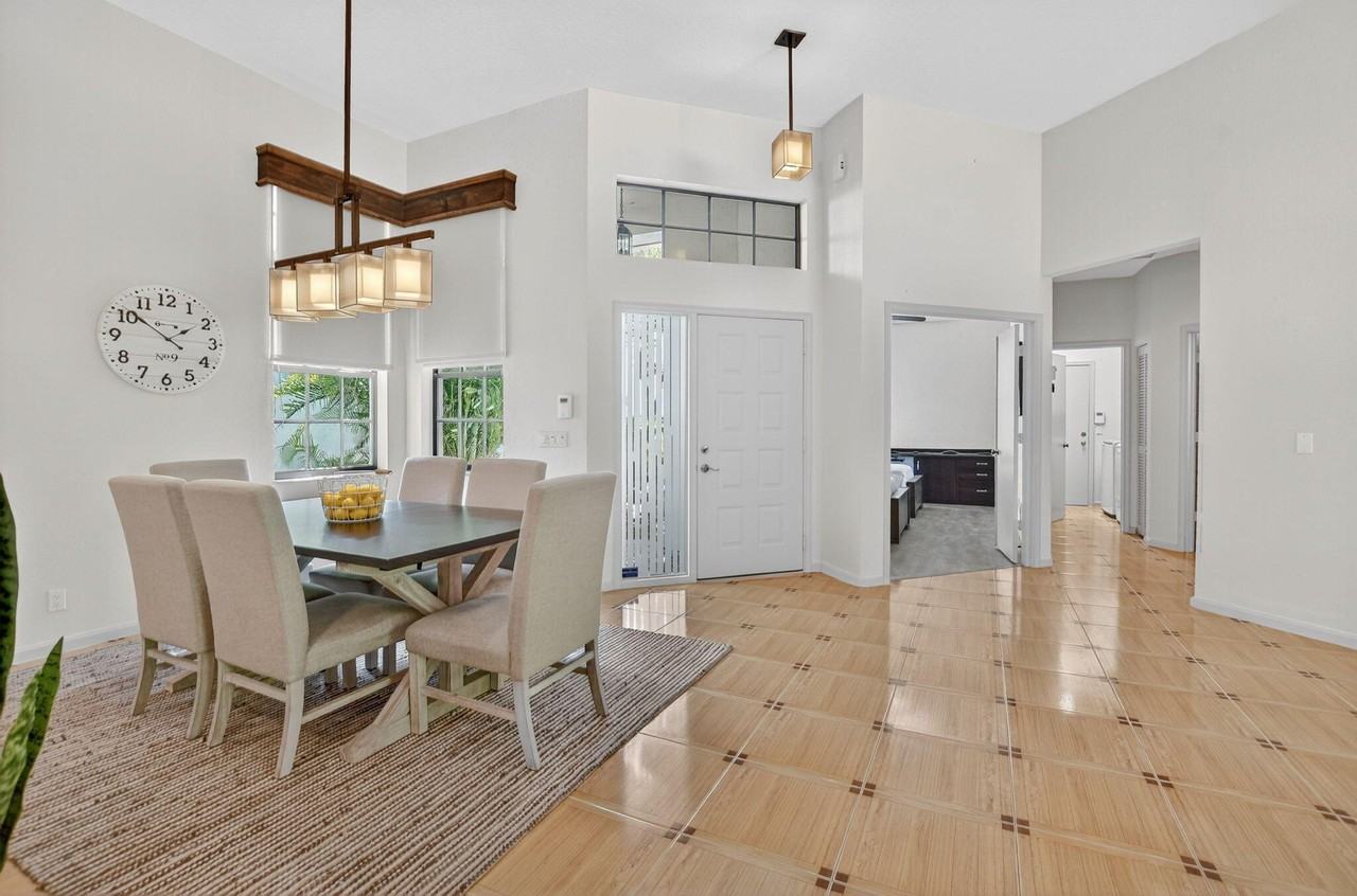 6301 Nw 25th Way - Photo 6 of 50