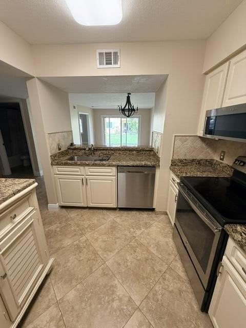 1035 Lake Shore Dr #103 - Photo 4 of 22