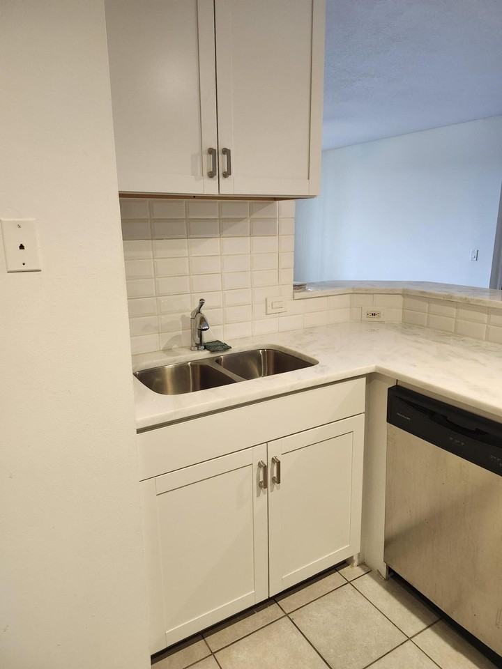 706 Villa Cir - Photo 6 of 24