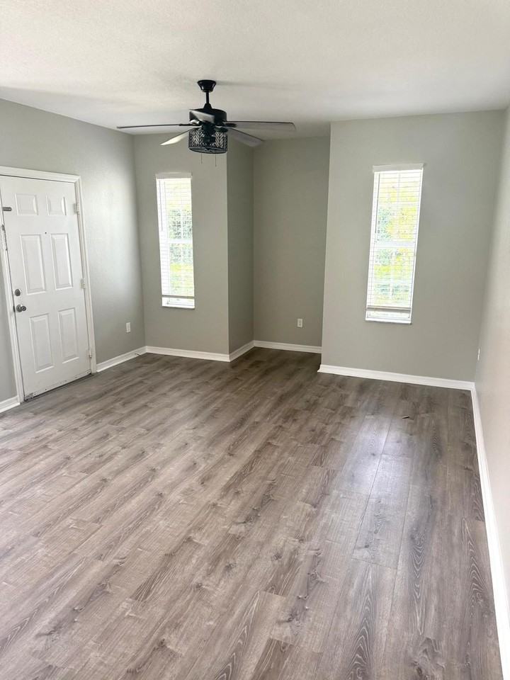 102 Sw Peacock Blvd #2-104 - Photo 3 of 27