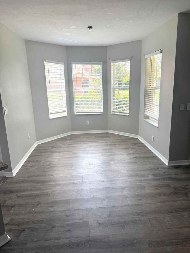 102 Sw Peacock Blvd #2-104 - Photo 5 of 27