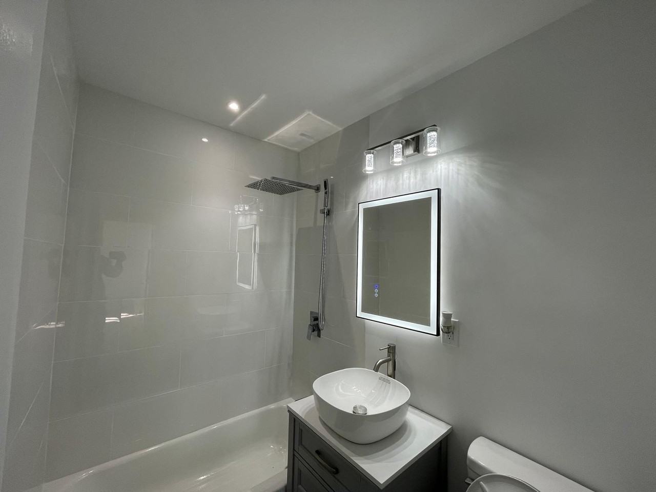 431 Nw 33rd Ter - Photo 6 of 13