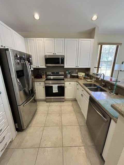 1828 Nw 79th Way - Photo 5 of 15