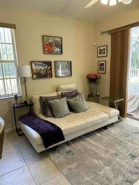 1828 Nw 79th Way - Photo 7 of 15
