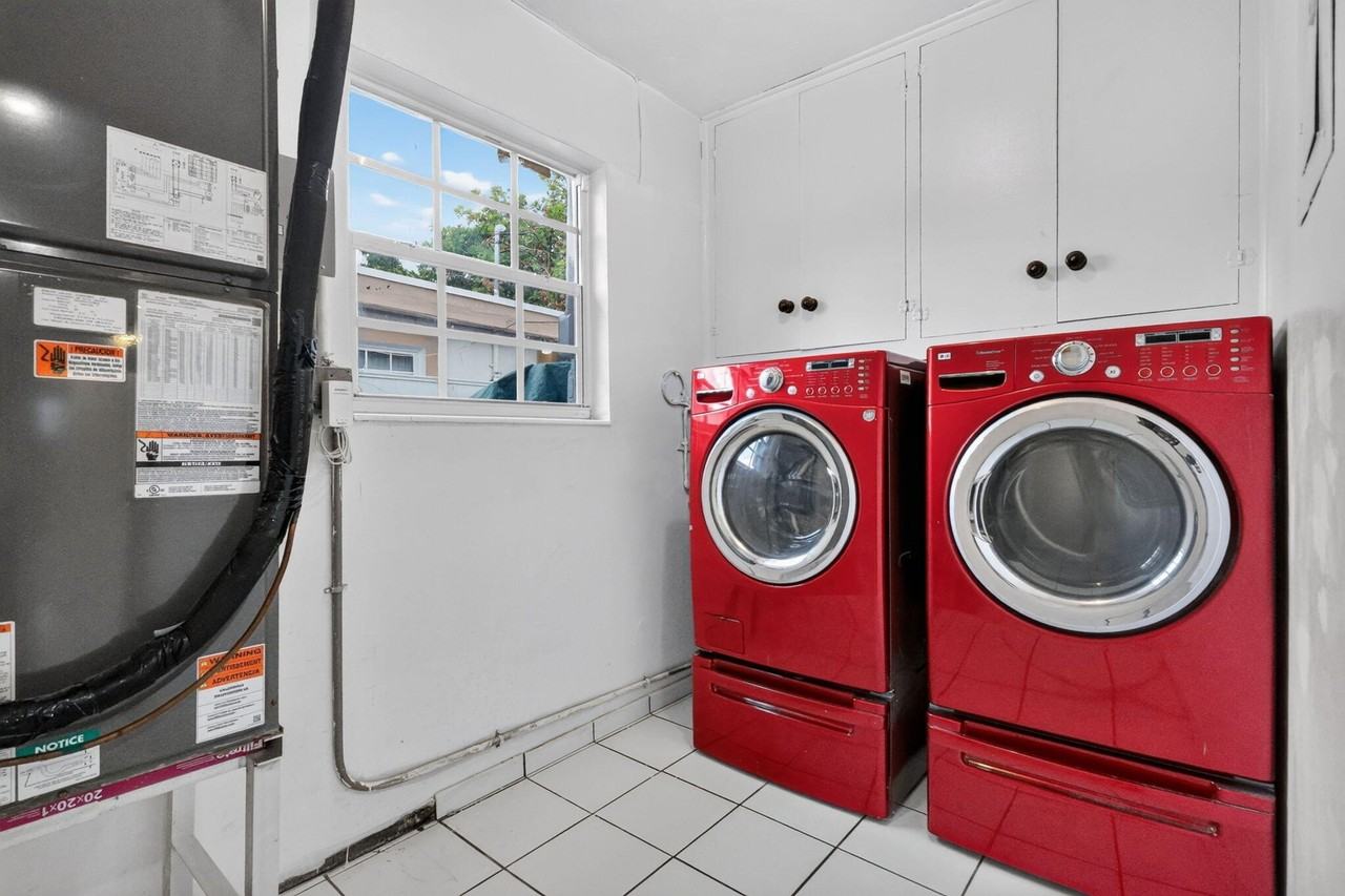 2707 Bahama Dr - Photo 6 of 16