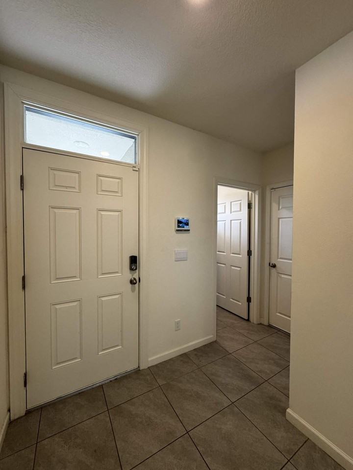 12251 Sw Nettuno Way - Photo 5 of 21