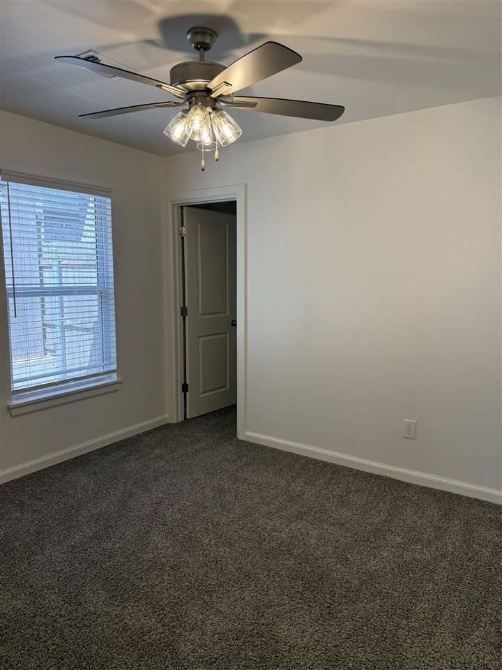 2816 S Bowling Dr - Photo 3 of 42