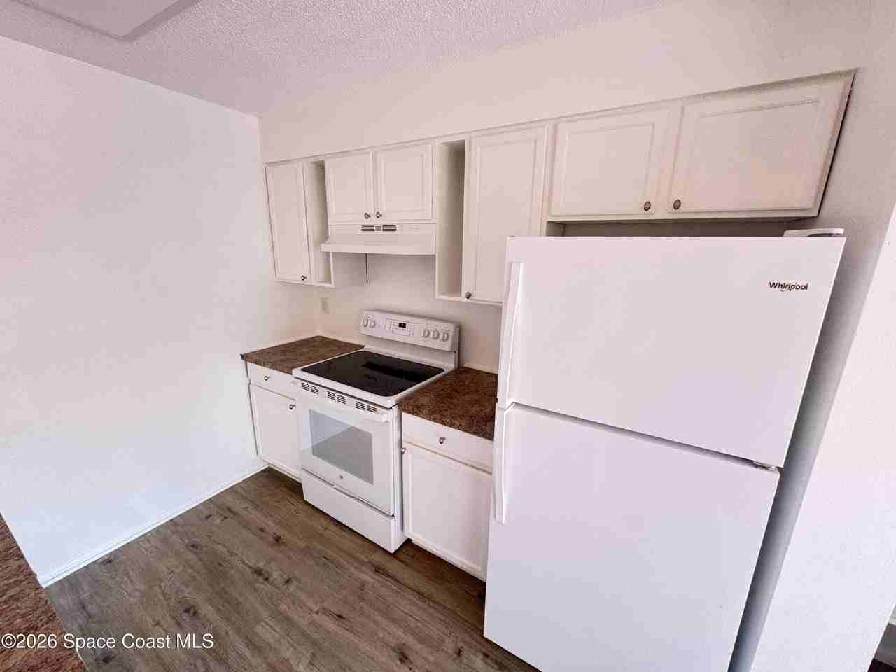 8787 Live Oak Ct - Photo 7 of 17
