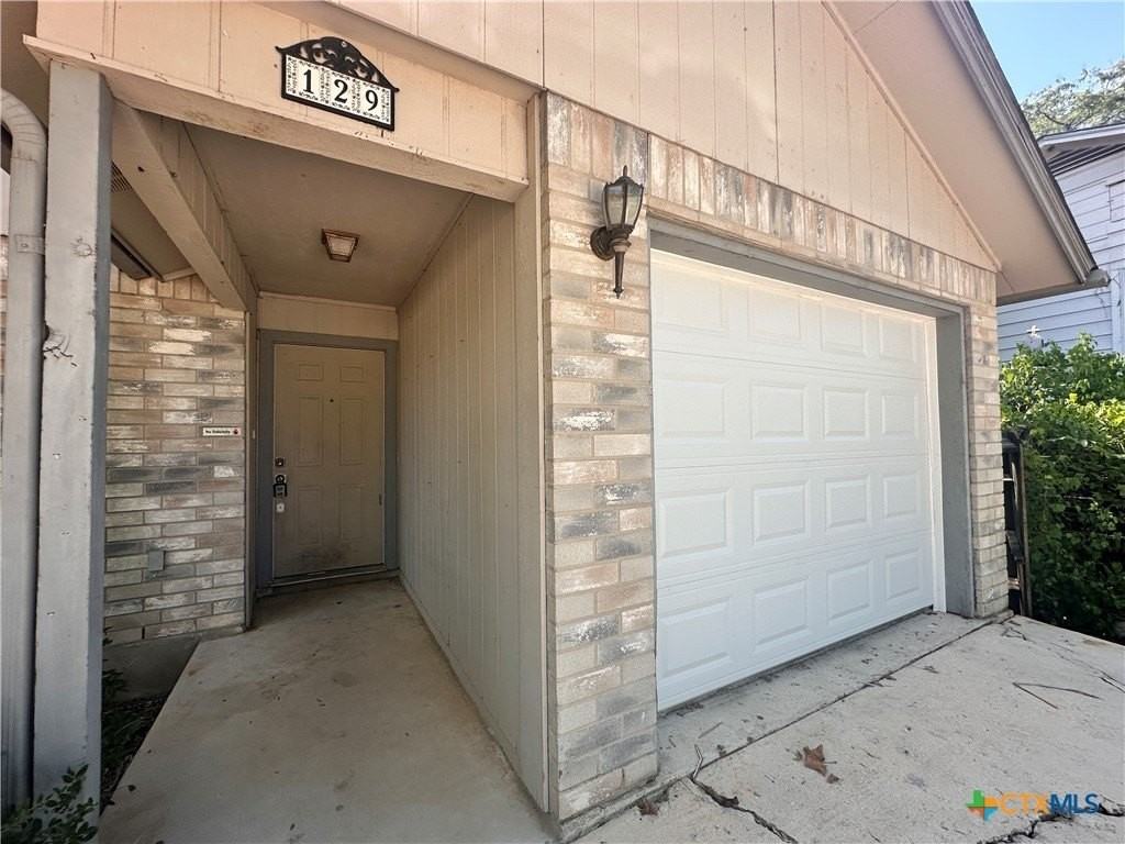 129 Riverside Dr - Photo 2 of 18