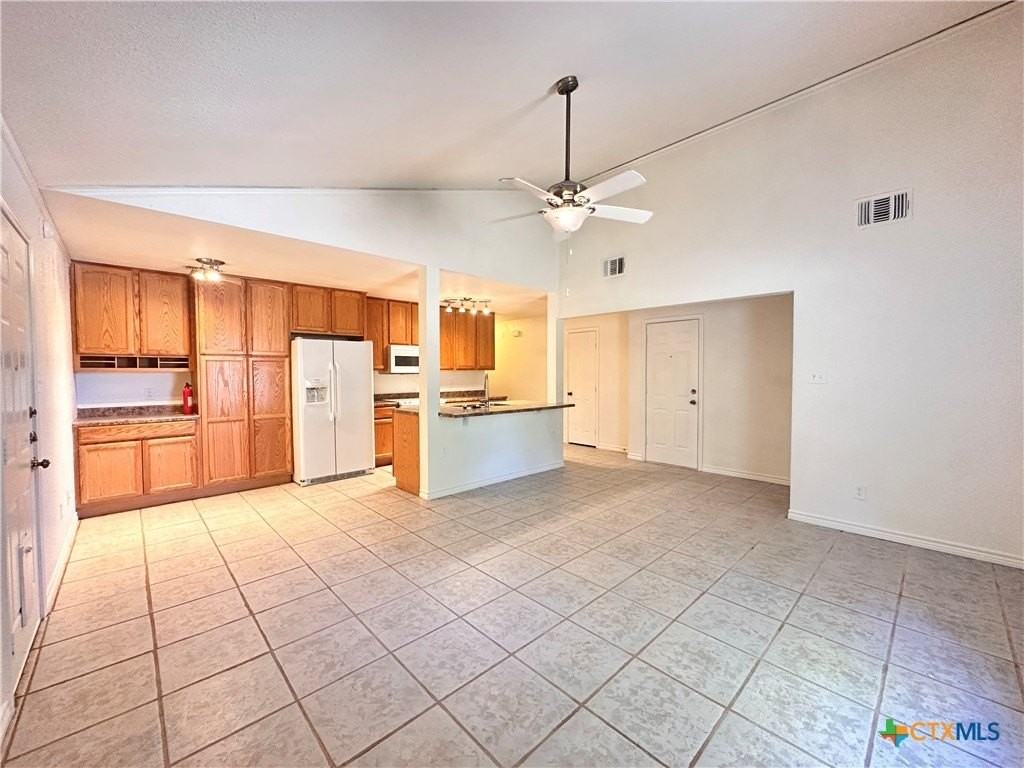 129 Riverside Dr - Photo 5 of 18