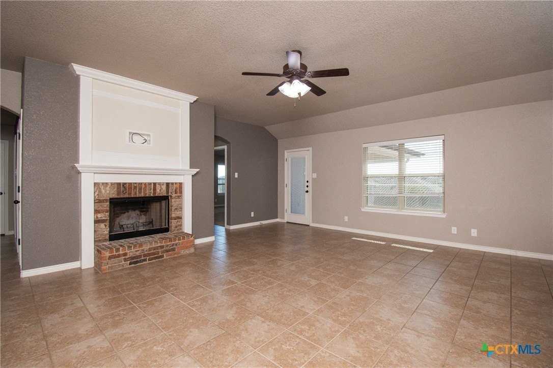 9805 Kaitlyn Dr - Photo 3 of 20