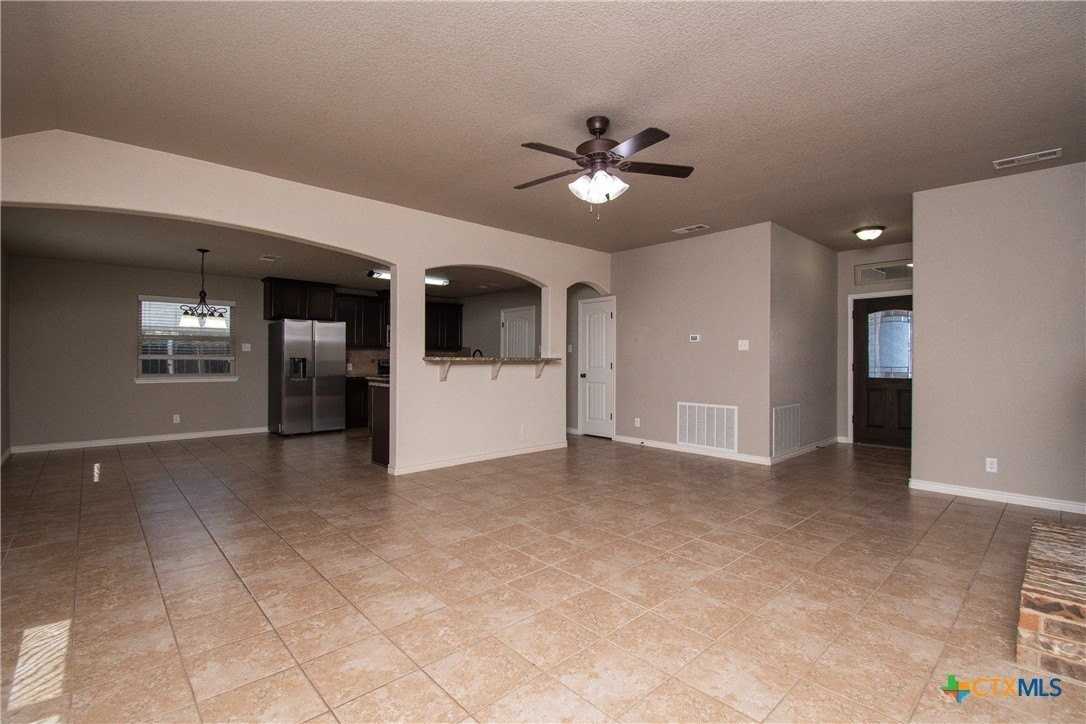 9805 Kaitlyn Dr - Photo 4 of 20