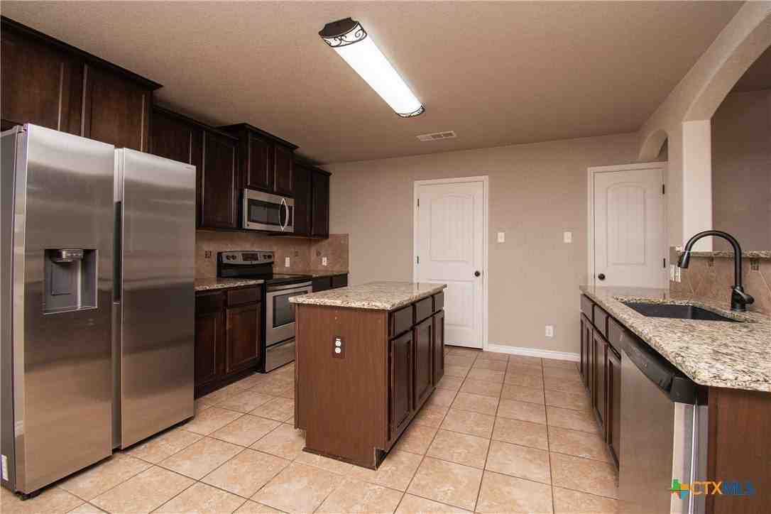 9805 Kaitlyn Dr - Photo 6 of 20