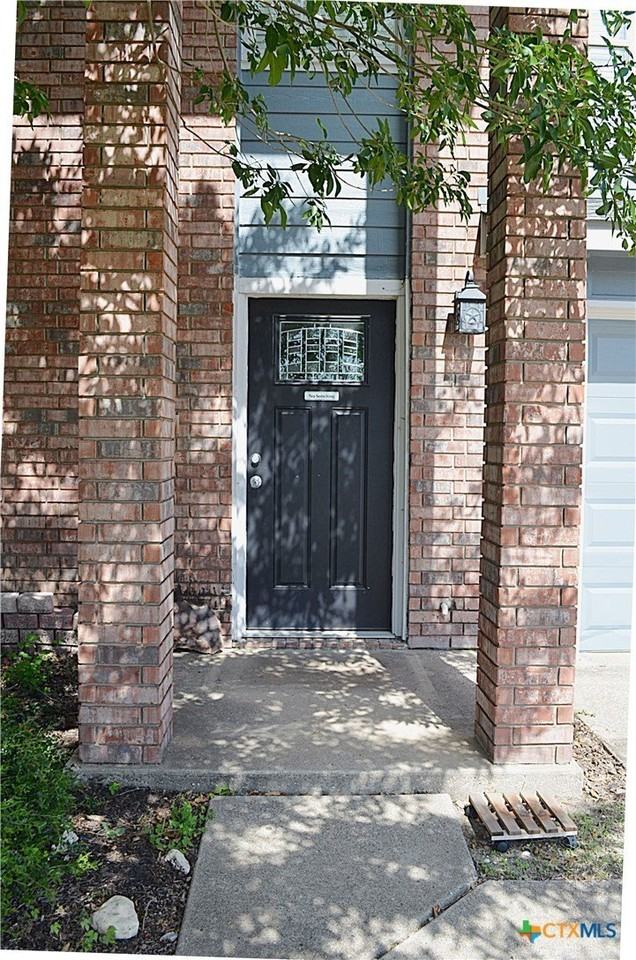 4603 Regency Dr - Photo 2 of 41