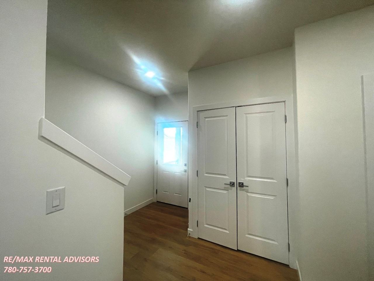 102 Mitchell Bend - Photo 2 of 30