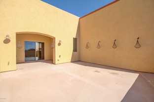 2418 E Blue Diamond Dr - Photo 1 of 1