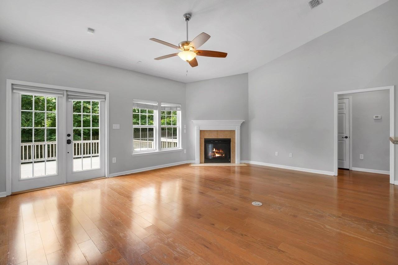 2565 Ulysses Rd - Photo 5 of 24
