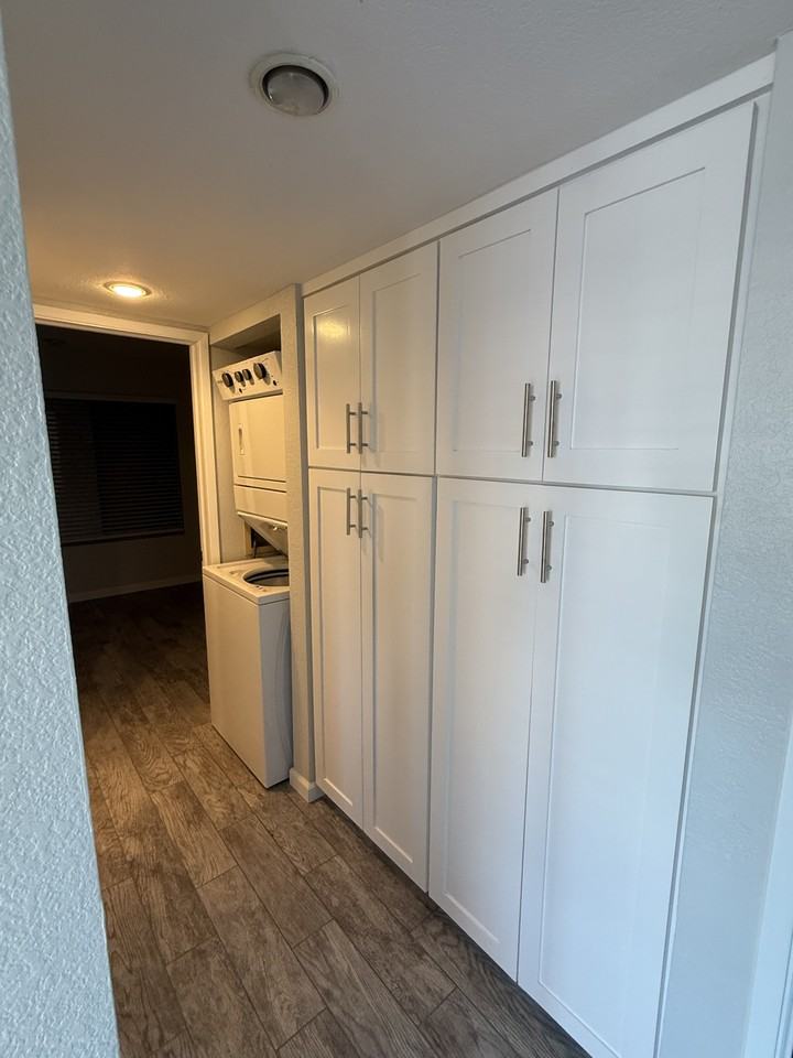 2849 E St - Photo 6 of 16